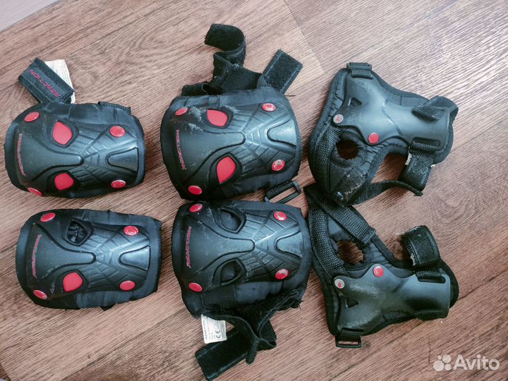 Наколенники, налокотники, защита на кисти