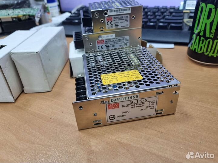 Блок питания 12 и 5в новые 1.3-3ампера