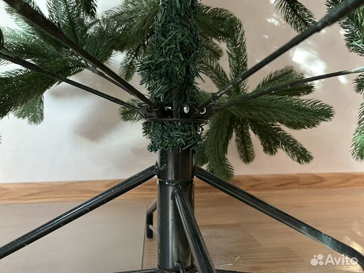 Елка искусственная новогодняя зеленая разборная