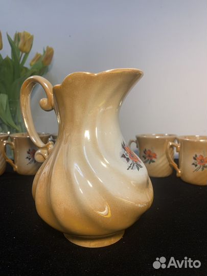 Набор кувшин и чашки новый