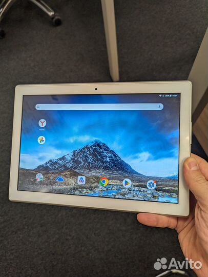 Планшет Lenovo Tab 4 TB-X304L 16 гб 3G, LTE