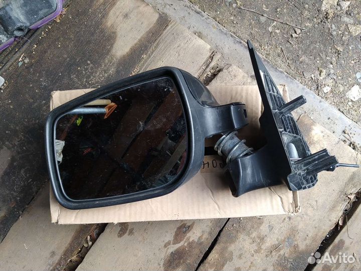 Зеркало Гранта левое