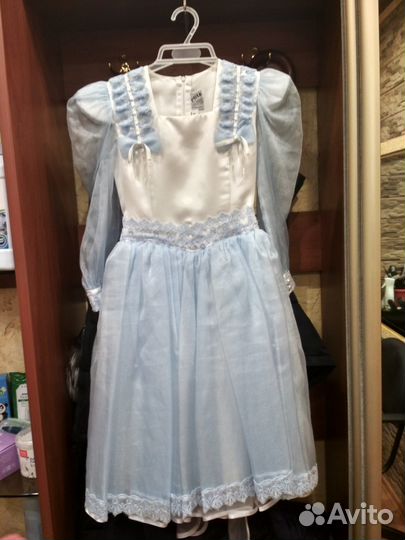 Платье голубое