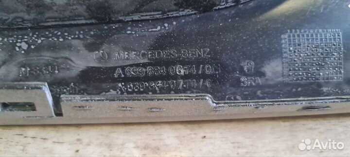 Ресничка на Mercedes 639