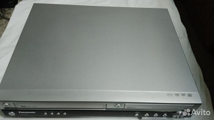 DVD-рекордер Panasonic DMR-ES35V