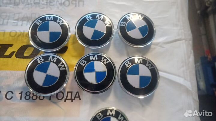 Центральный колпачок литого диска BMW
