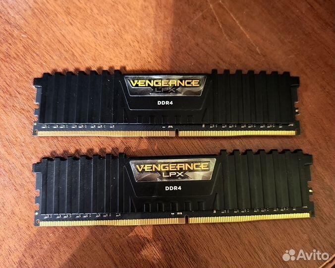 Оперативная память DDR4 16Gb