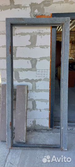 Дверь входная железная бу