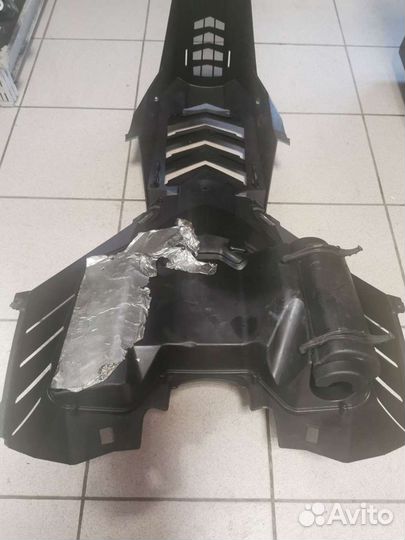 Капот Arctic Cat M1100