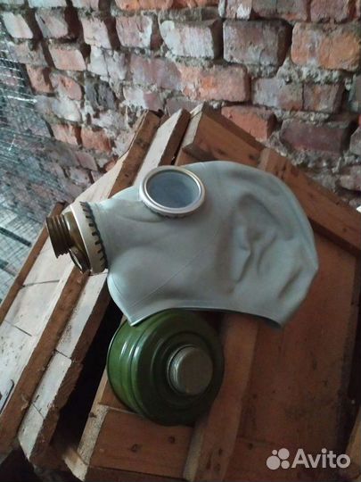 Противогаз