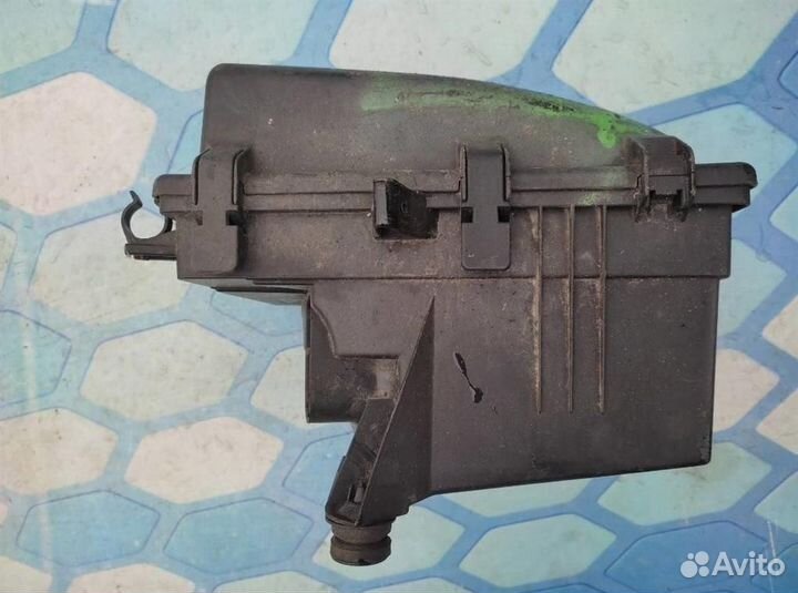 Корпус воздушного фильтра 8649673