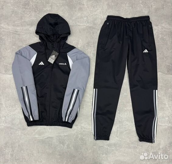 Спортивный костюм adidas плащевка