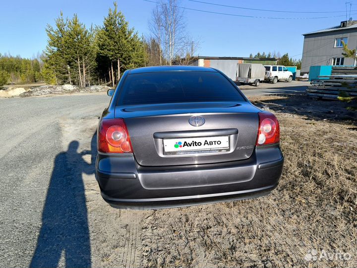 Toyota Avensis 2.0 МТ, 2008, 282 000 км