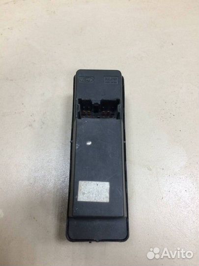 Блок управления стеклоподъемниками