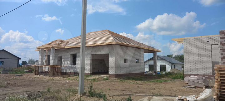 Дом 135 м² на участке 8 сот.