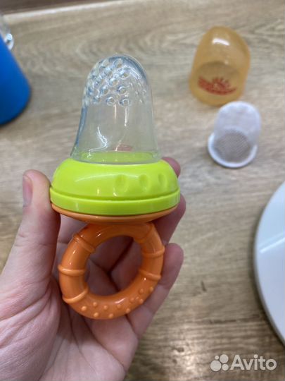 Ниблер силиконовый детский