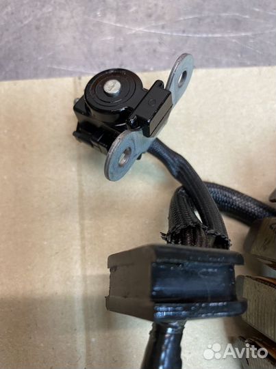 Suzuki gsx1300r hayabusa gen 2 08-20 Генератор oem