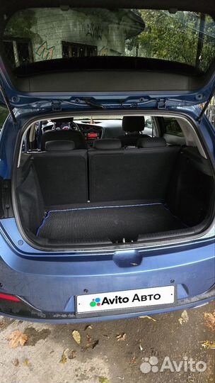 Kia Ceed 1.6 AT, 2012, 107 000 км