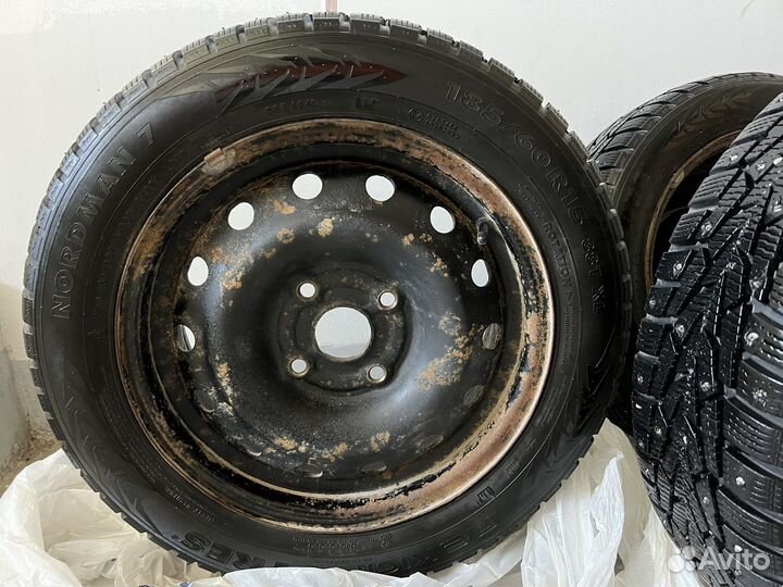 Nokian Tyres Nordman 7 185/60 R15 88T