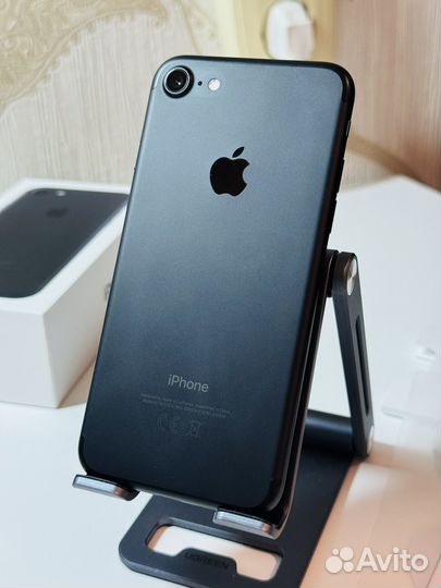 iPhone 7, 32 ГБ