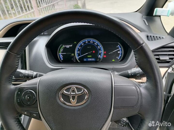 Toyota Noah 1.8 CVT, 2014, 134 000 км