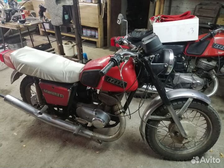 Продам планету 5 в исправном состоянии