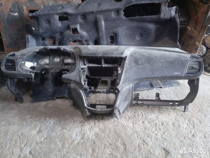 Торпеда Hyundai Solaris 1