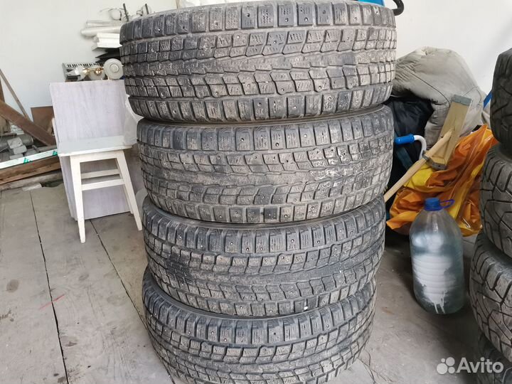 Dunlop SP Winter Ice 01 225/65 R17
