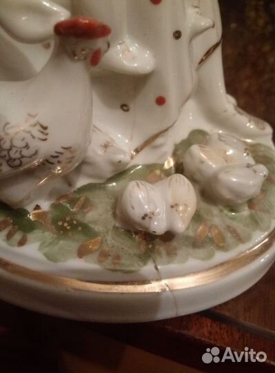 Мать и дитя статуэтка фарфор