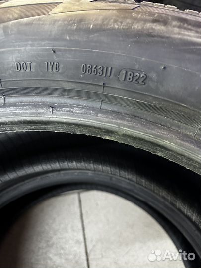 Pirelli Ice Zero 235/55 R19