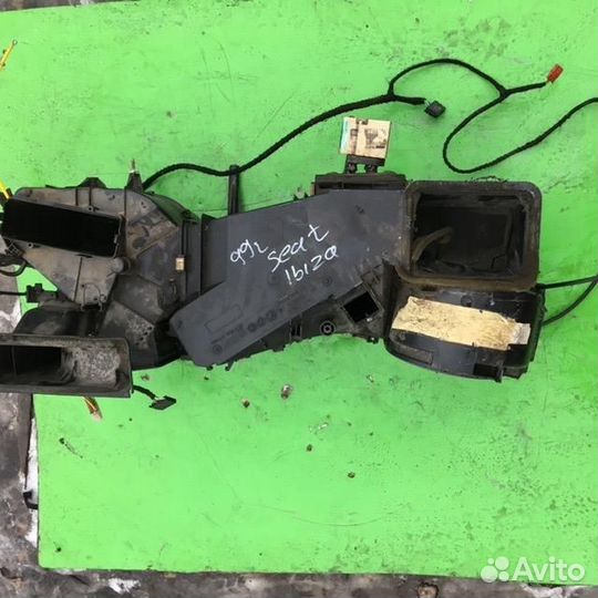 Корпус отопителя Сеат Кордоба