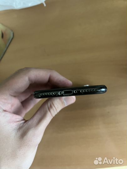 Телефон iPhone 7 32gb