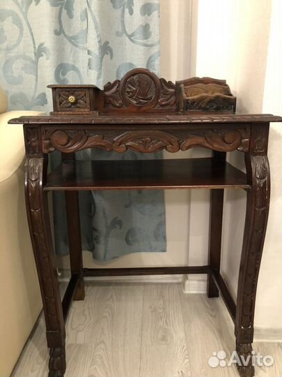 Столик-бюро красное дерево XIX век