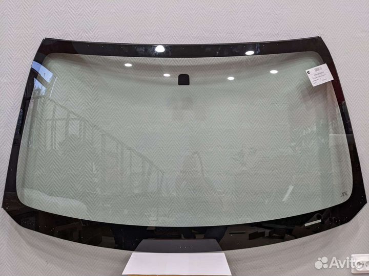 Стекло лобовое MMC L200 KL1T NEW / pajero sport