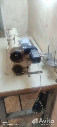 Швейная машинка производственная