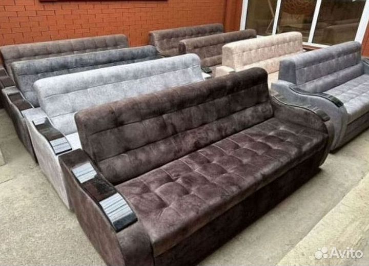 Прямой диван на заказ