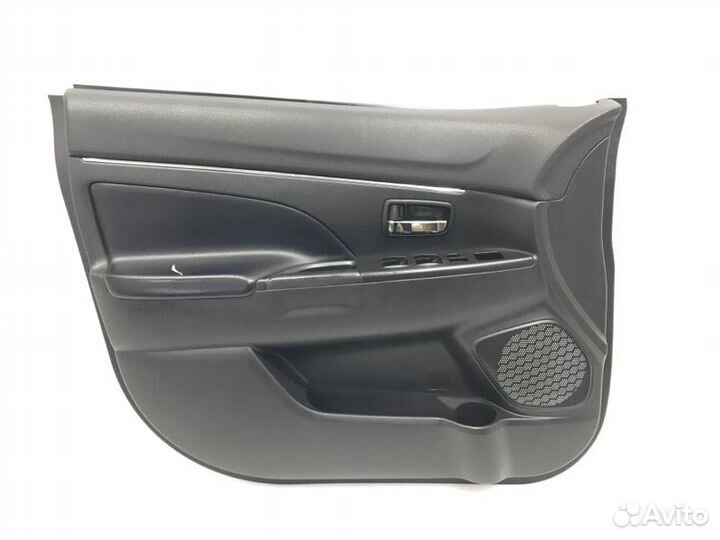 Обшивка двери задняя левая Mitsubishi Asx 2021