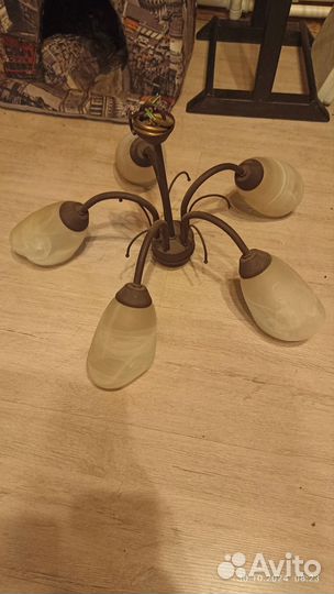 Люстра потолочная бу