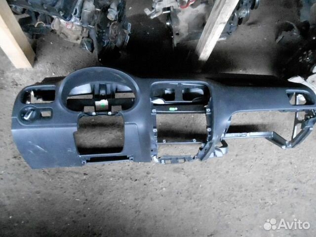 Панель салона (торпедо ) Volkswagen Polo 2010