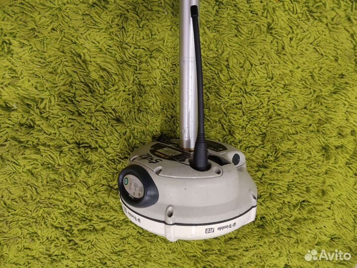 Продаю антенну на Trimble r8, r4 и на др