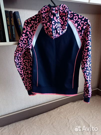 Спортивный костюм для девочки