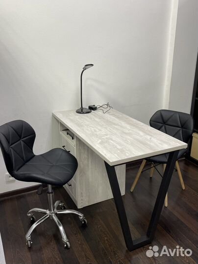 Рабочее место в аренду (около ТЦ Три Кота)