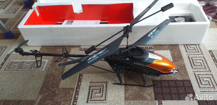 Вертолет на радиоуправлении большой