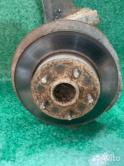 Кулак поворотный задний правый Mazda 3 BK 1.6 Z6