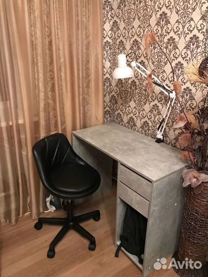 Стол письменный и компьютерный.Новый.Разные цвета