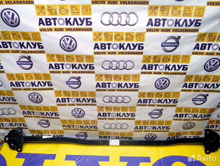 V40 2013+ Распорка Вольво 31301474