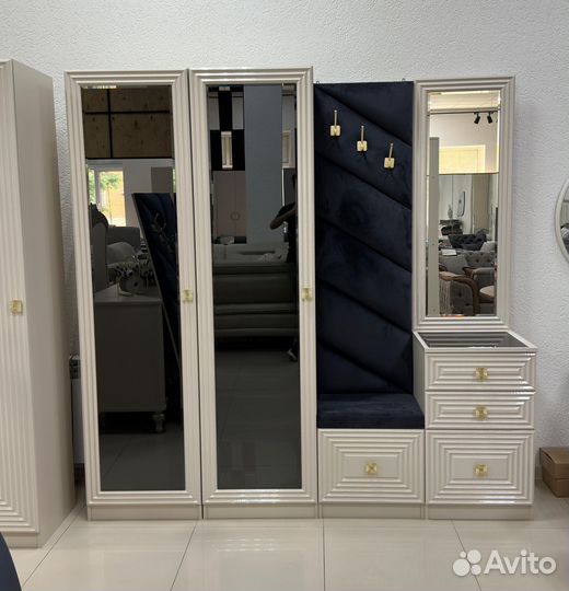 Шкаф прихожая