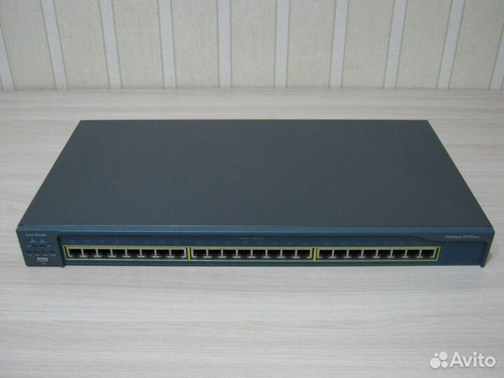 Коммутаторы Cisco Catalyst WS-C2950-24 бу отл сост