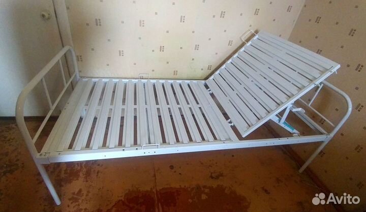 Кровать медицинская двухсекционная км-01