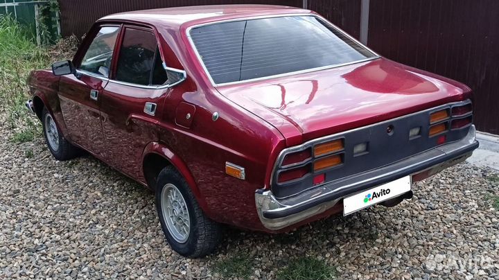 Mazda 929 2.0 МТ, 1979, 100 000 км